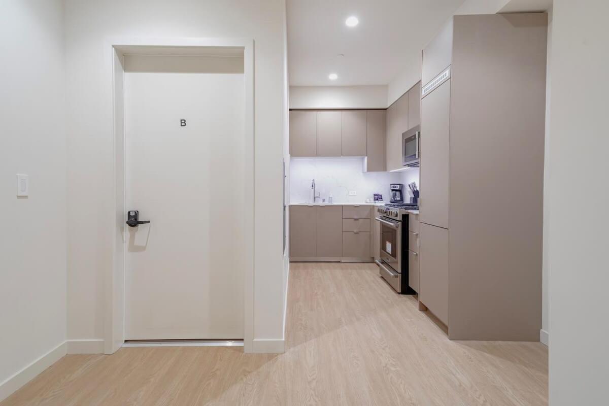 Stylish Near Ucla Coliving Suite W In Unit W&D Los Ángeles Exterior foto